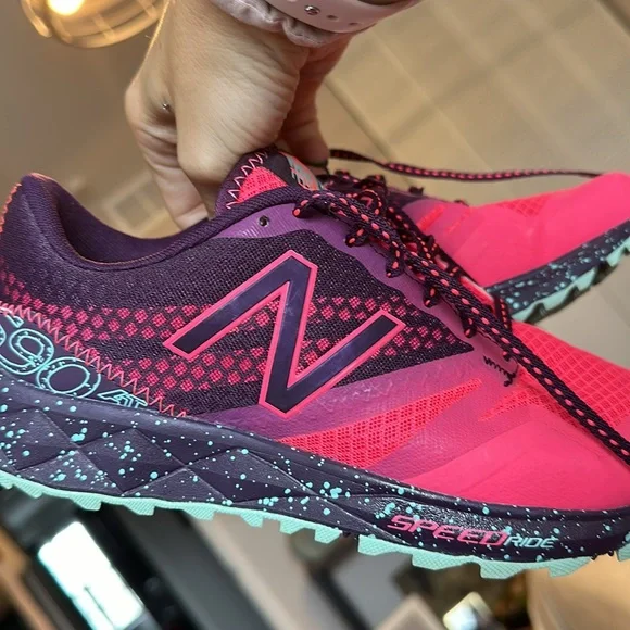 New Balance Speed Ride 690 All Terrain WT690LP1 Women's Size 7.5 Pk/Purple - Picture 2 of 10